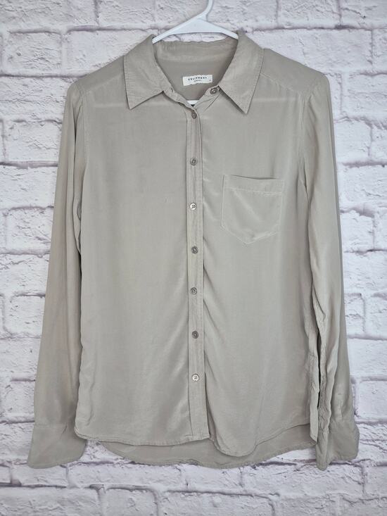 Equipment Femme Tops - ​Equipment Femme 100% Silk Button Down Shirt Blouse Gray S Quiet Luxury Office